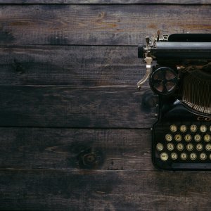 Thumbnail for How to Write a Logline: A Step-by-Step Guide with Examples